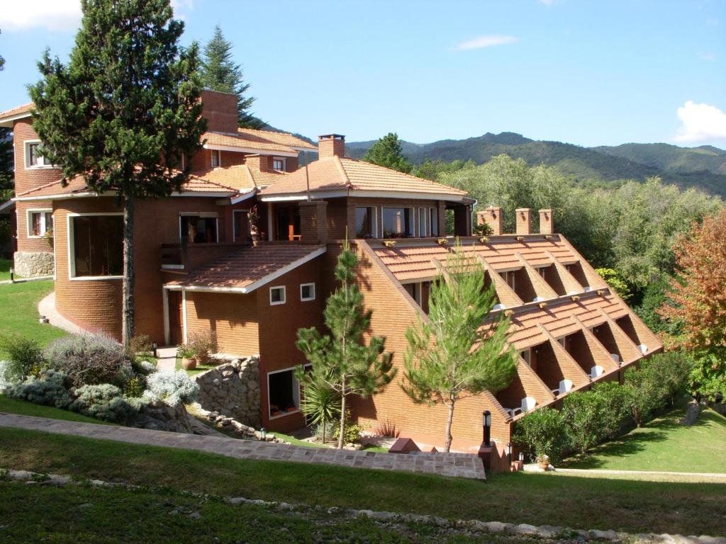 Chalet Suisse Posada & Spa - Adults Only Villa General Belgrano Exterior photo