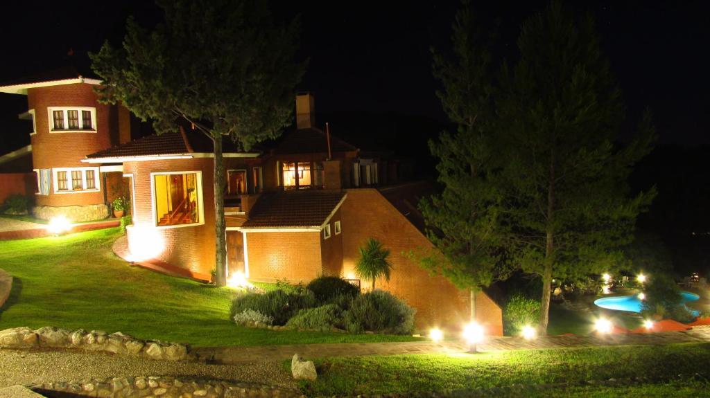 Chalet Suisse Posada & Spa - Adults Only Villa General Belgrano Exterior photo